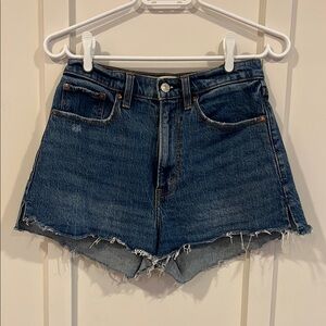 Abercrombie Mom jean short